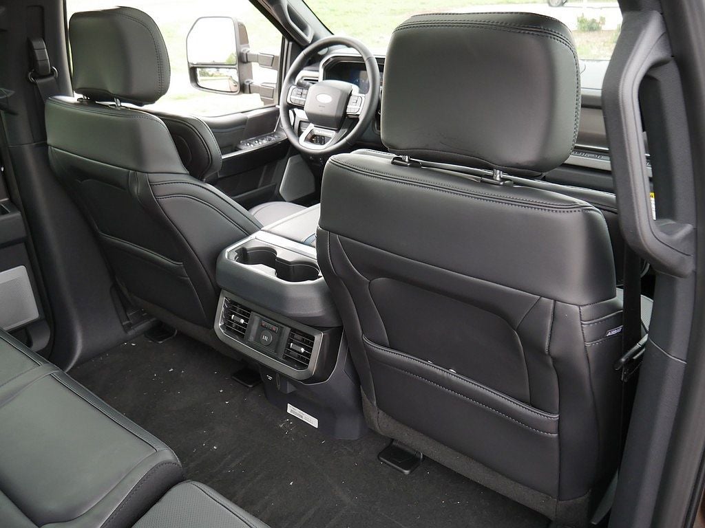 2026 Ford F-350SD Platinum CREW 4WD