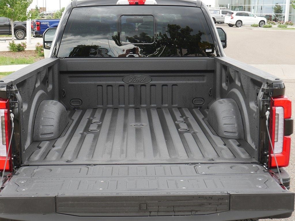 2026 Ford F-350SD Platinum CREW 4WD