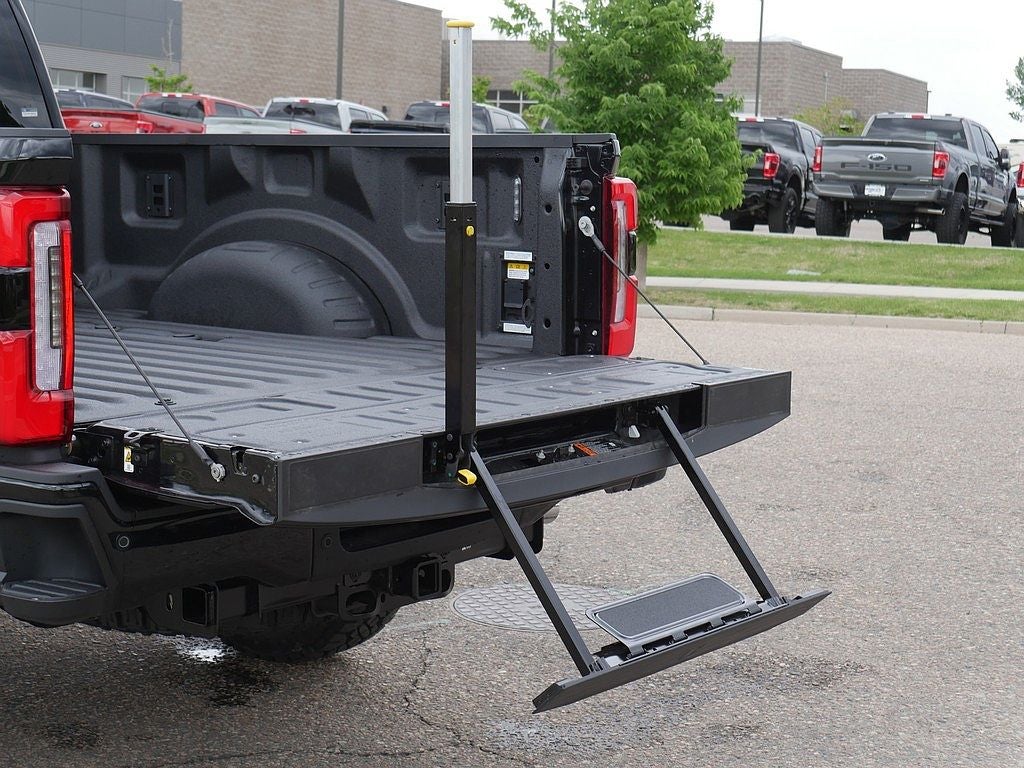 2026 Ford F-350SD Platinum CREW 4WD