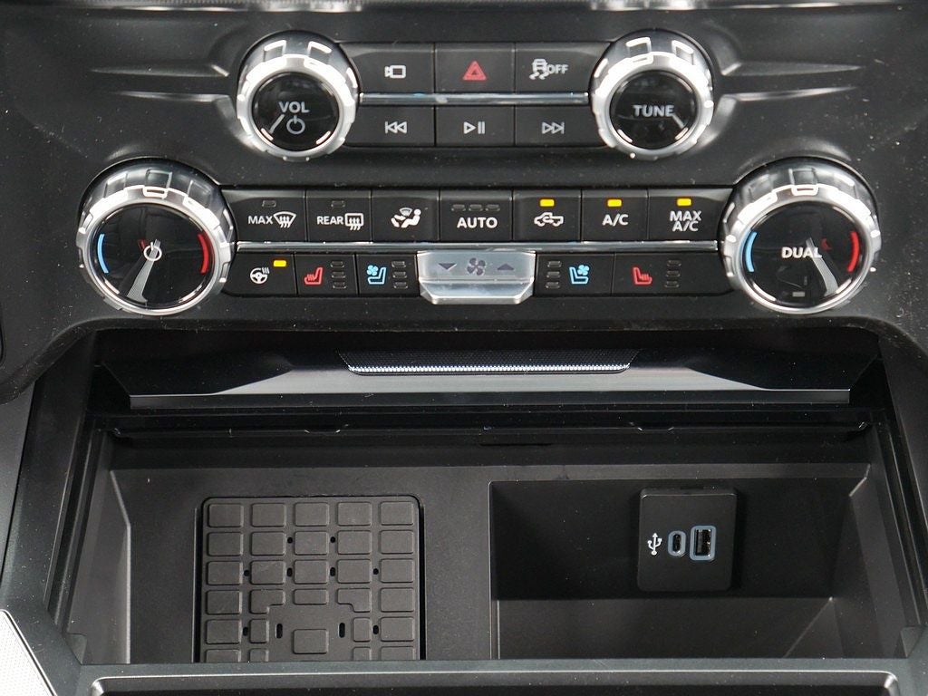 2026 Ford F-350SD Platinum CREW 4WD