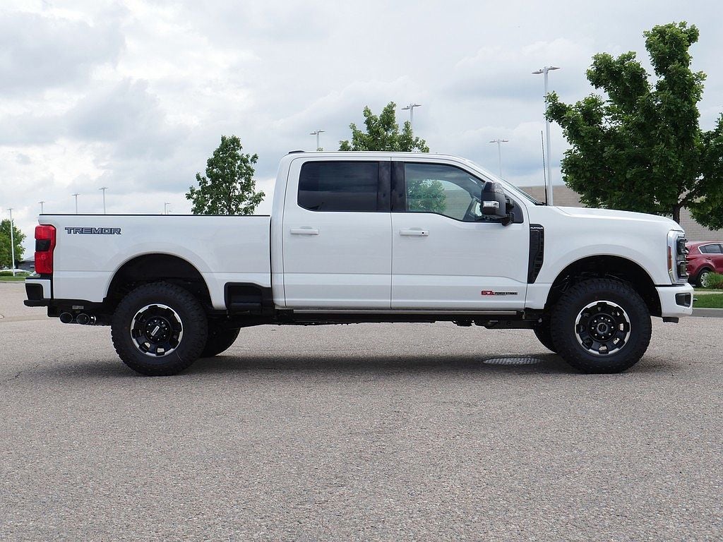 2026 Ford F-350SD Platinum CREW 4WD