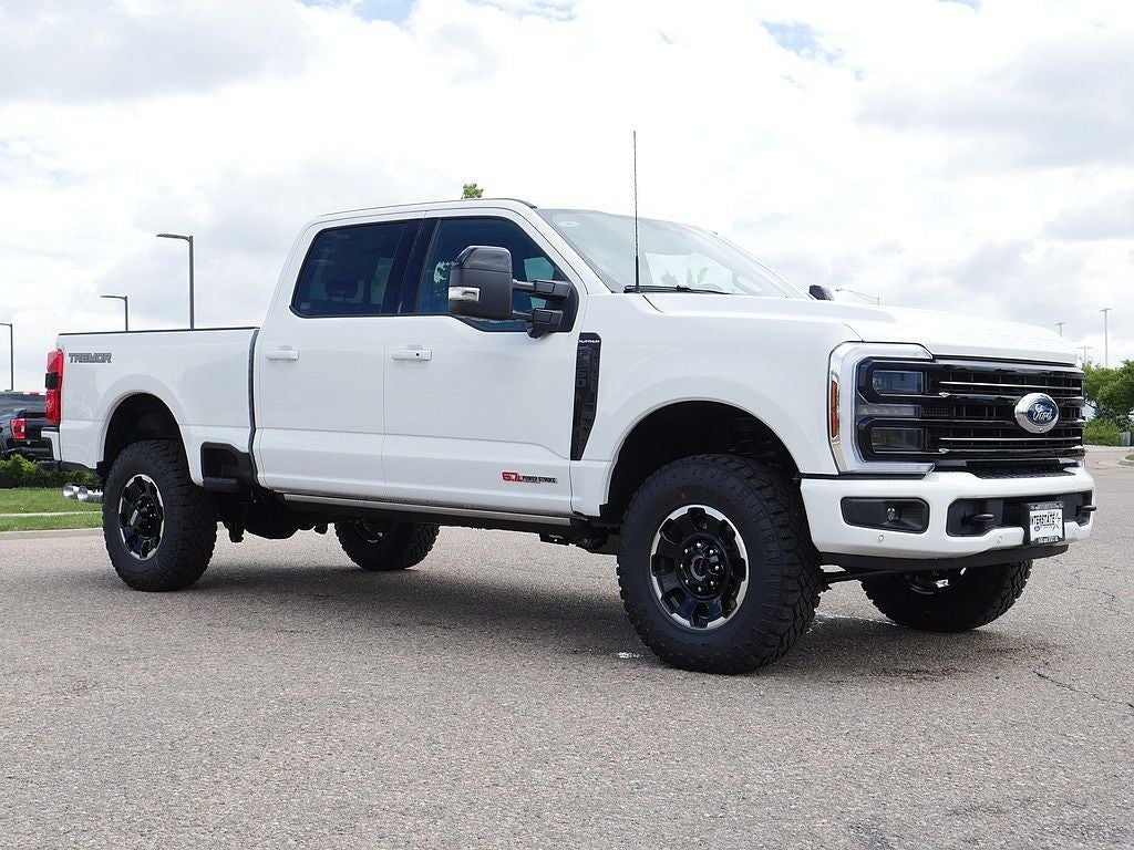 2026 Ford F-350SD Platinum CREW 4WD