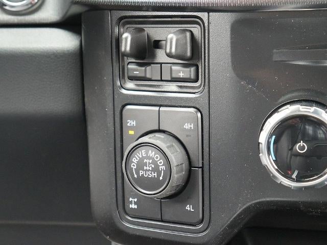 2026 Ford F-350SD Platinum CREW 4WD