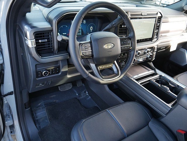 2026 Ford F-350SD Platinum CREW 4WD