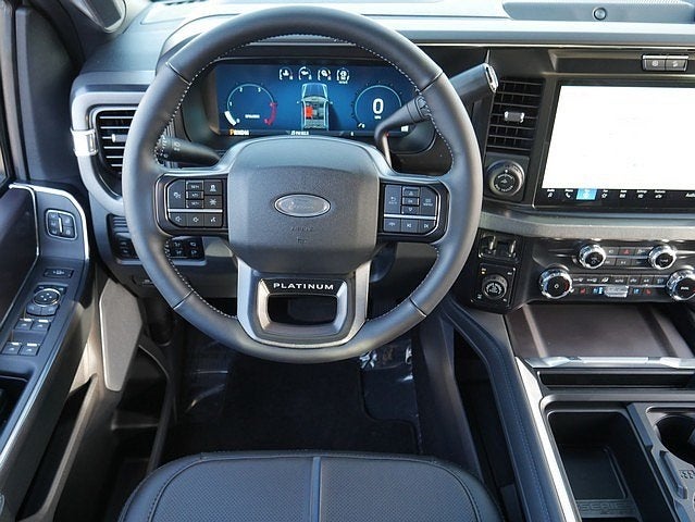 2026 Ford F-350SD Platinum CREW 4WD