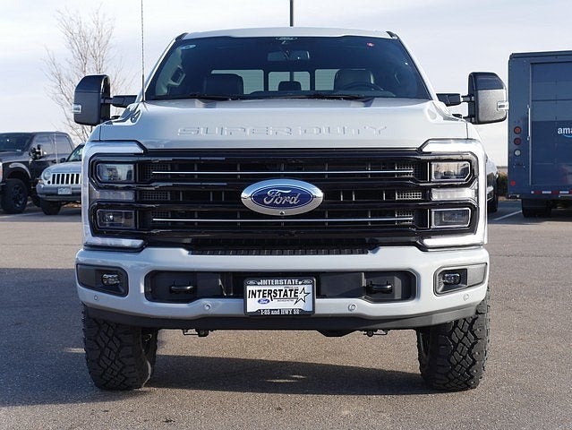 2026 Ford F-350SD Platinum CREW 4WD