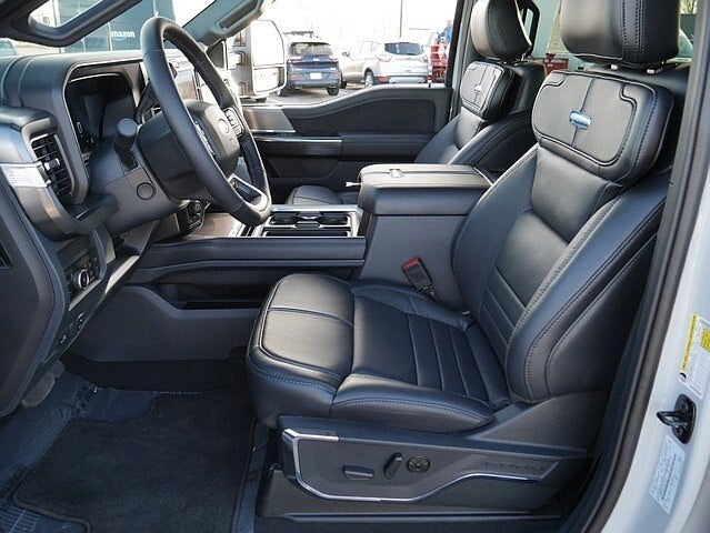 2026 Ford F-350SD Platinum CREW 4WD