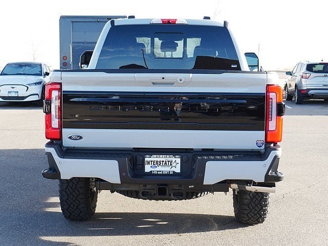 2026 Ford F-350SD Platinum CREW 4WD