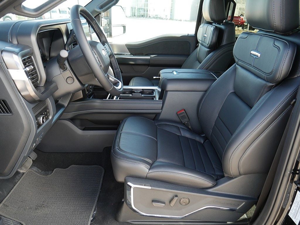 2026 Ford F-350SD Platinum CREW 4WD