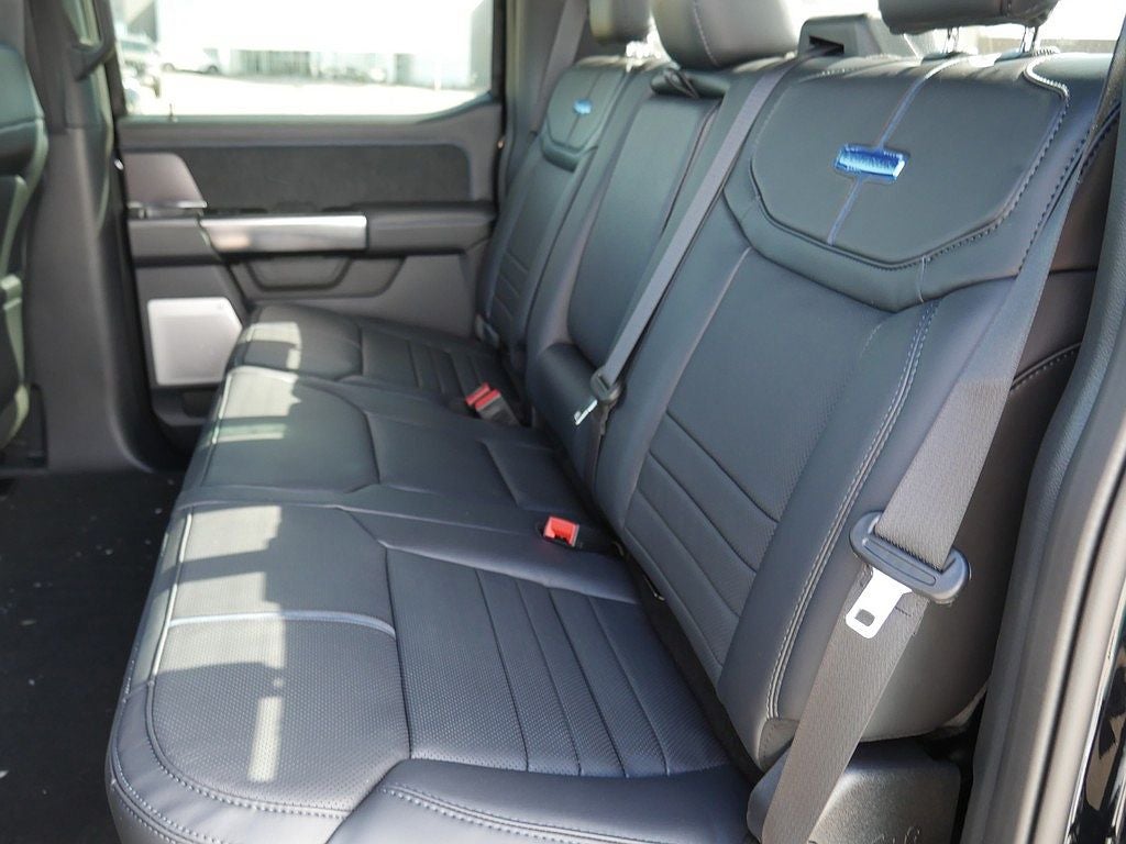 2026 Ford F-350SD Platinum CREW 4WD