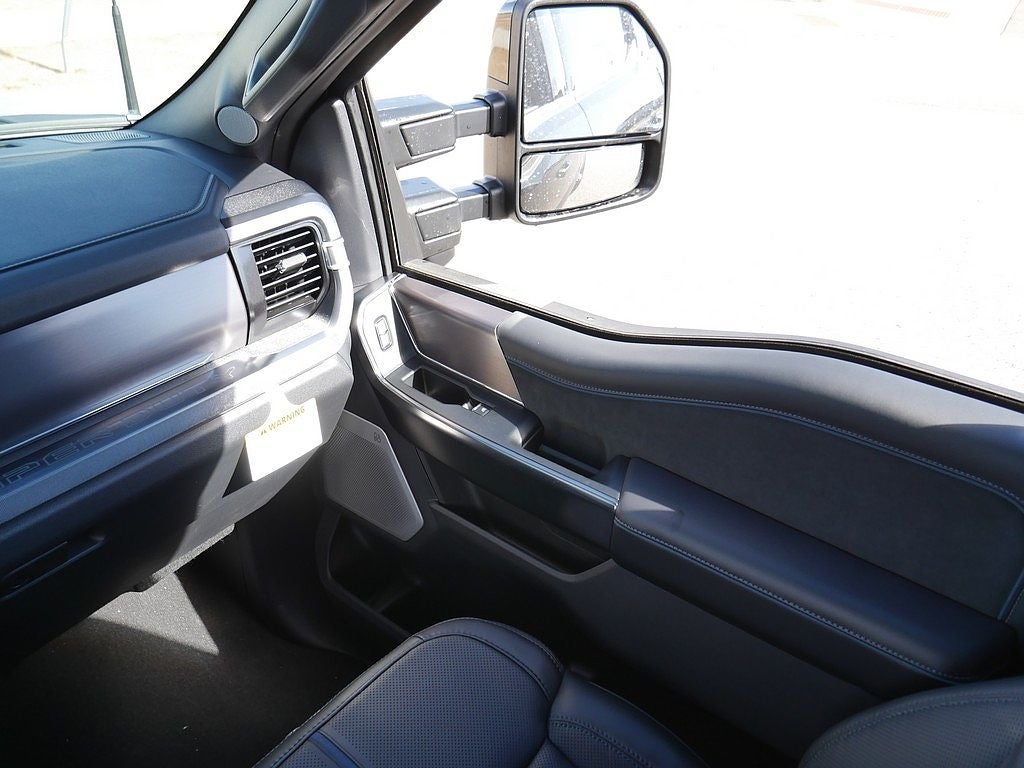 2026 Ford F-350SD Platinum CREW 4WD