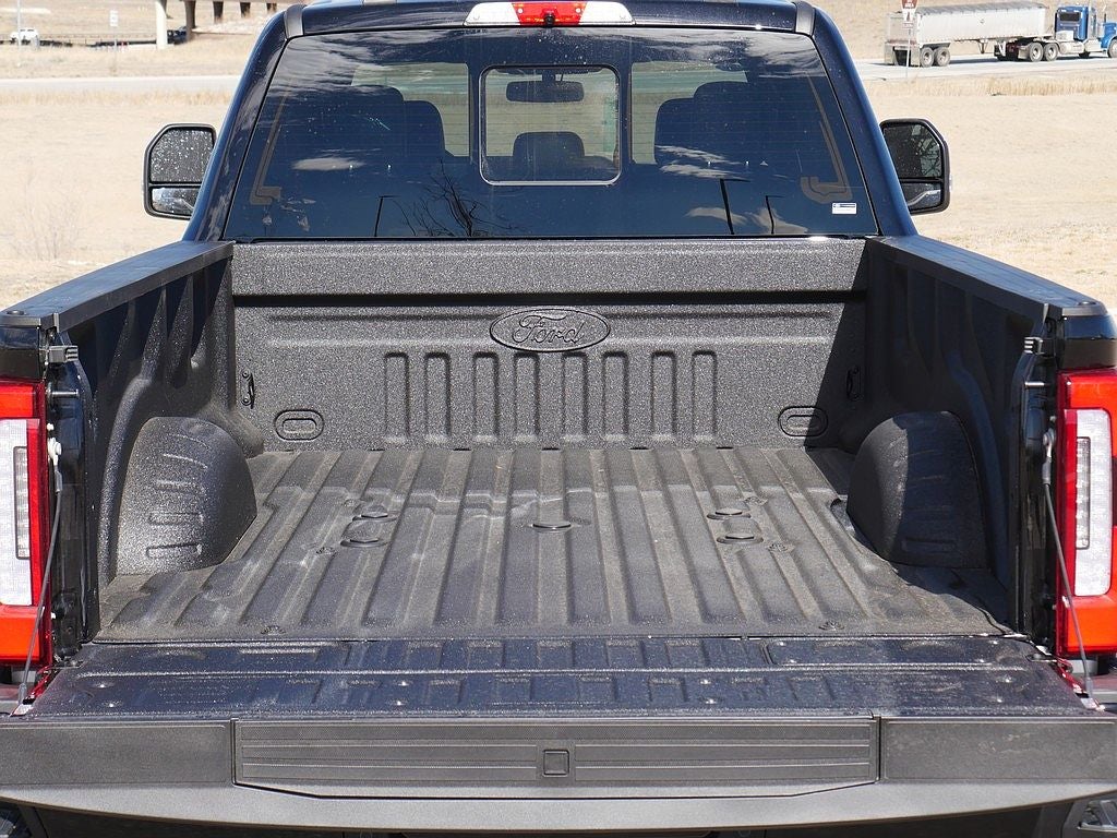 2026 Ford F-350SD Platinum CREW 4WD