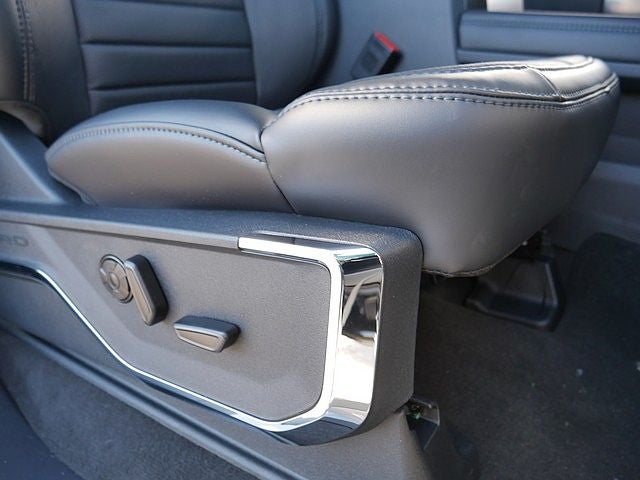 2026 Ford F-350SD Platinum CREW 4WD