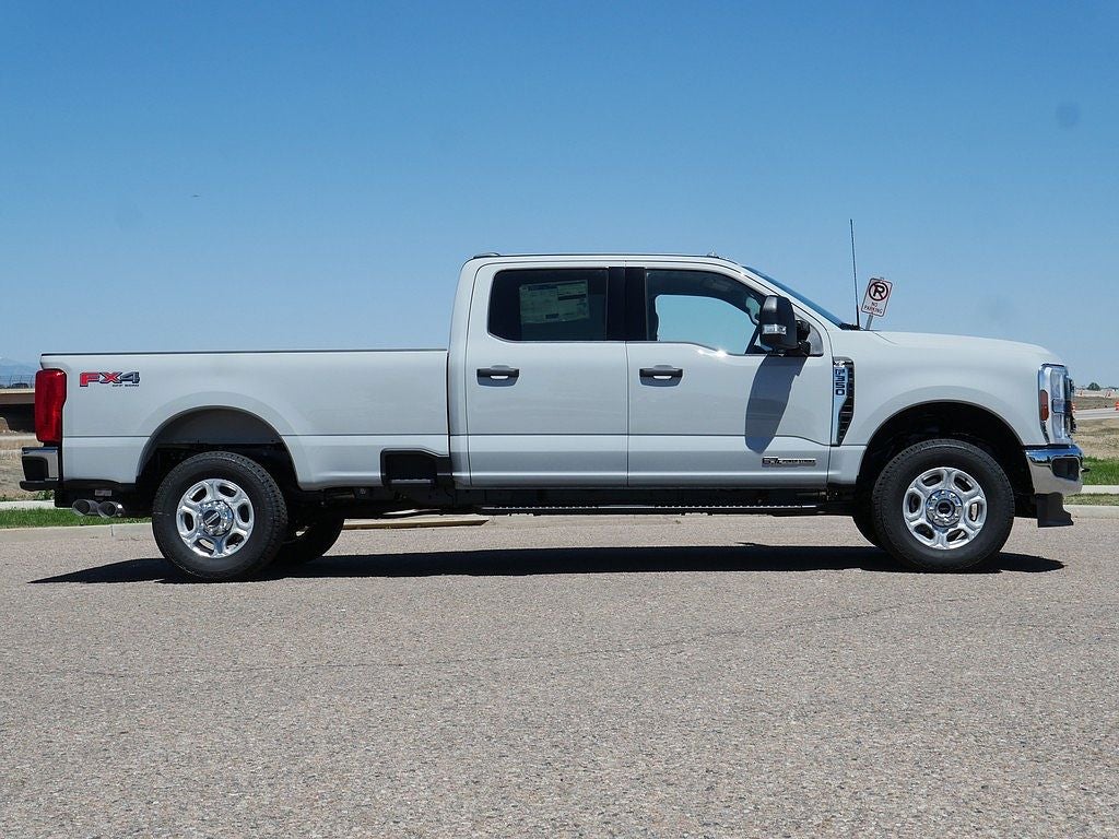2026 Ford F-350SD XLT CREW 4WD