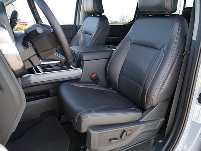 2025 Ford F-350SD Lariat CREW 4WD