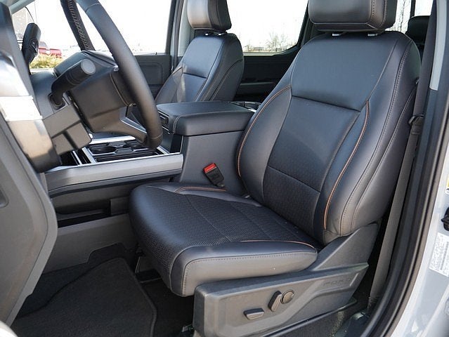 2025 Ford F-350SD Lariat CREW 4WD