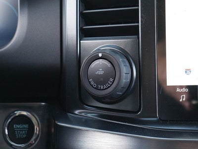 2025 Ford F-350SD Lariat CREW 4WD