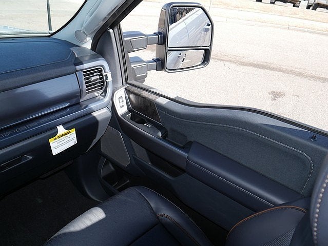 2025 Ford F-350SD Lariat CREW 4WD