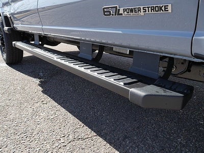 2025 Ford F-350SD Lariat CREW 4WD