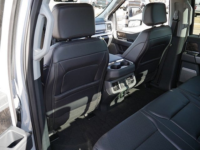 2025 Ford F-350SD Lariat CREW 4WD