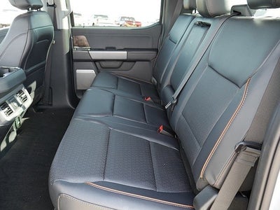 2025 Ford F-350SD Lariat CREW 4WD