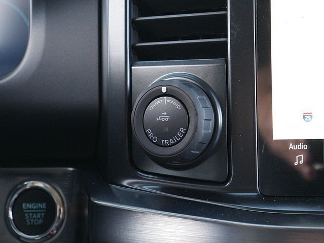 2025 Ford F-350SD Lariat CREW 4WD