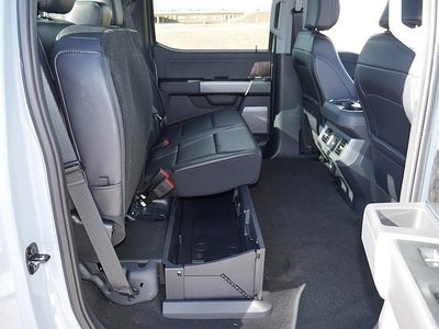 2025 Ford F-350SD Lariat CREW 4WD