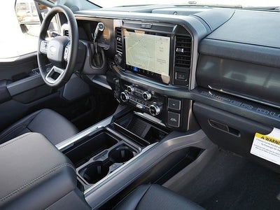 2025 Ford F-350SD Lariat CREW 4WD