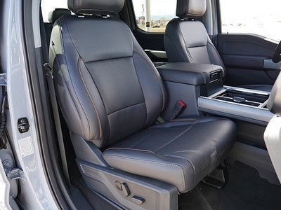 2025 Ford F-350SD Lariat CREW 4WD