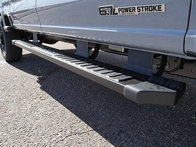 2025 Ford F-350SD Lariat CREW 4WD