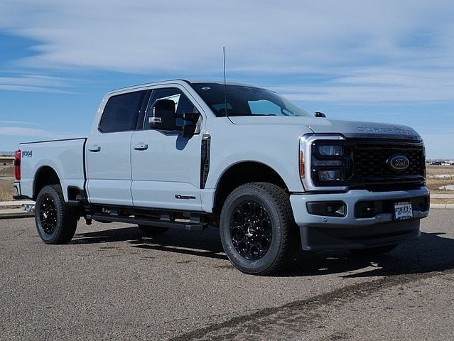 2025 Ford F-350SD Lariat CREW 4WD
