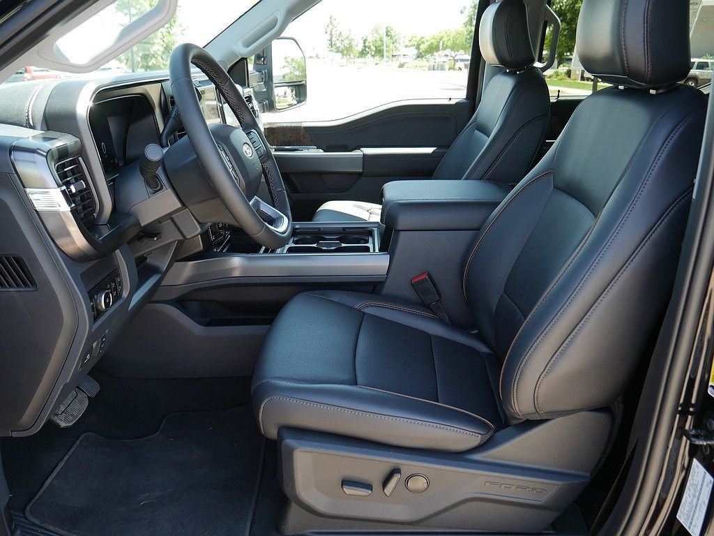 2026 Ford F-350SD Lariat CREW 4WD