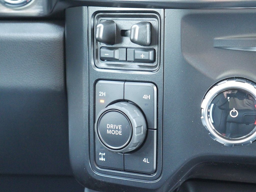 2026 Ford F-350SD Lariat CREW 4WD