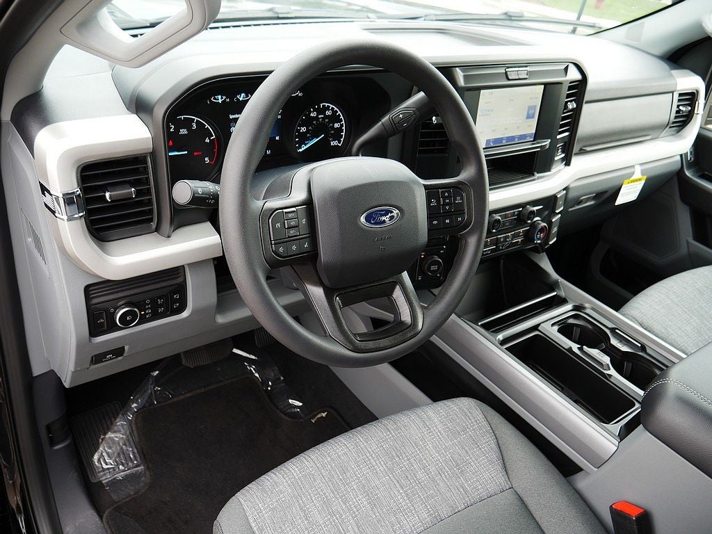 2026 Ford F-350SD XLT CREW 4WD