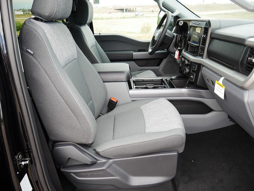 2026 Ford F-350SD XLT CREW 4WD