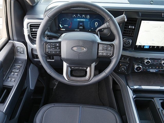 2025 Ford F-350SD Platinum CREW 4WD