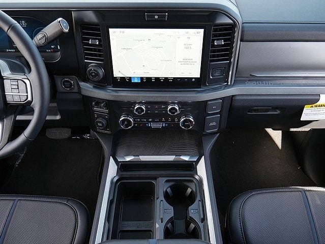 2025 Ford F-350SD Platinum CREW 4WD