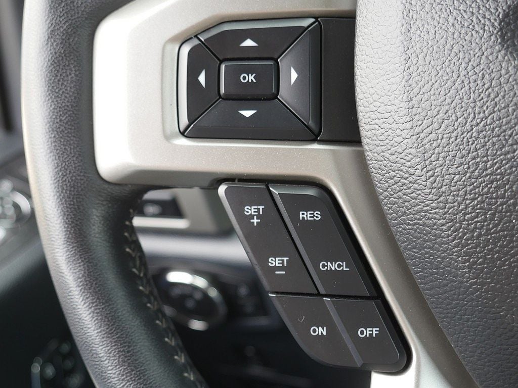 2022 Ford F-350SD Lariat CREW 6.7