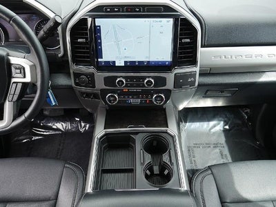 2022 Ford F-350SD Lariat CREW 6.7