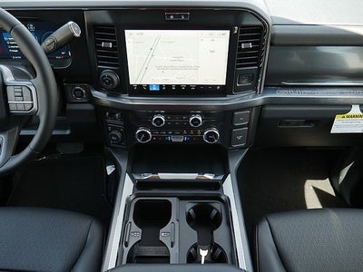 2025 Ford F-350SD Lariat CREW 4WD