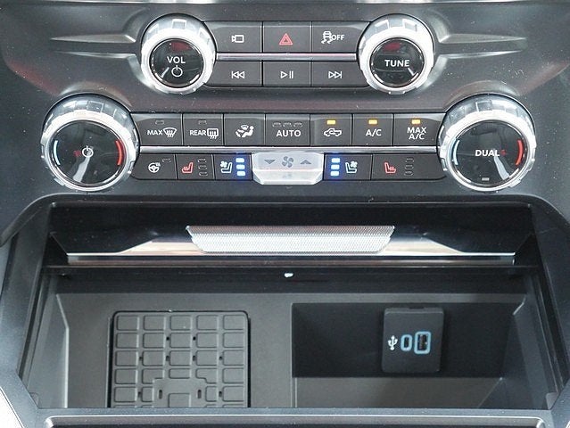 2025 Ford F-350SD Lariat CREW 4WD