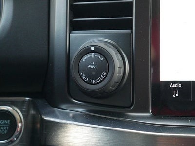 2025 Ford F-350SD Lariat CREW 4WD