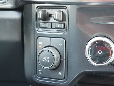 2025 Ford F-350SD Lariat CREW 4WD