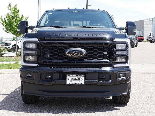 2025 Ford F-350SD Lariat CREW 4WD