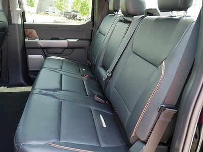 2025 Ford F-350SD Lariat CREW 4WD