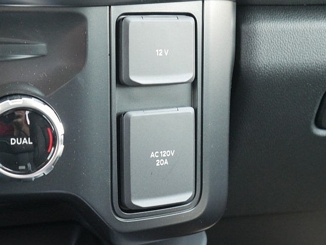 2025 Ford F-350SD Lariat CREW 4WD