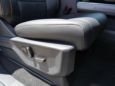 2025 Ford F-350SD Lariat CREW 4WD