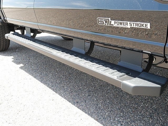 2025 Ford F-350SD Lariat CREW 4WD