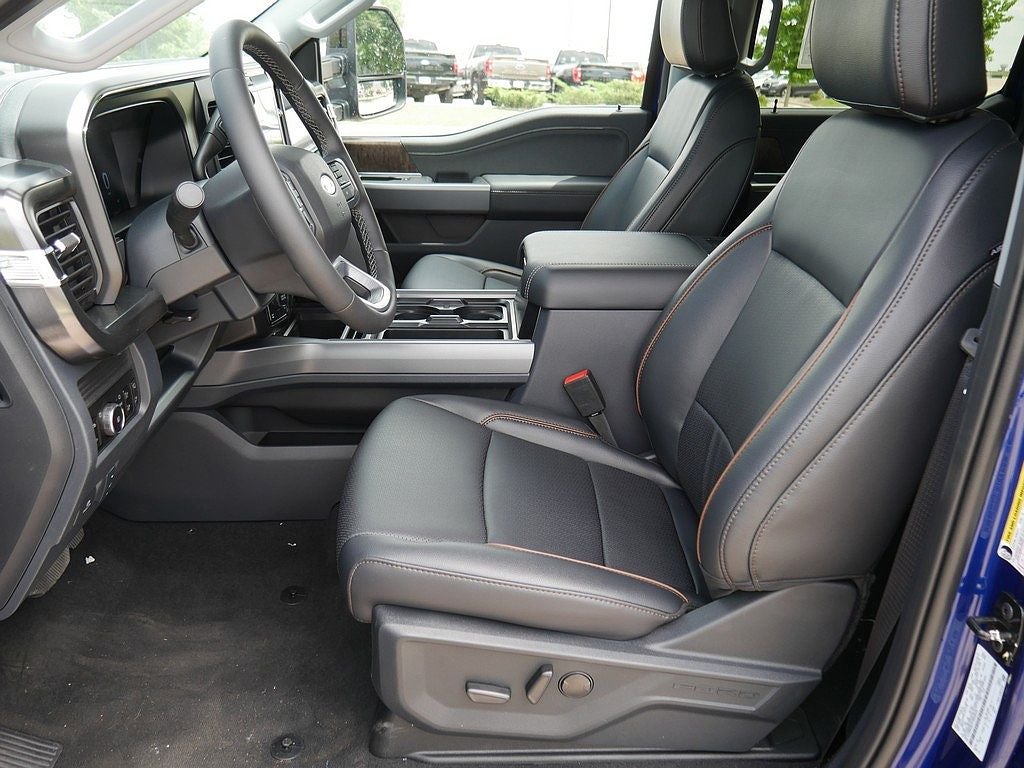 2026 Ford F-350SD Lariat CREW 4WD