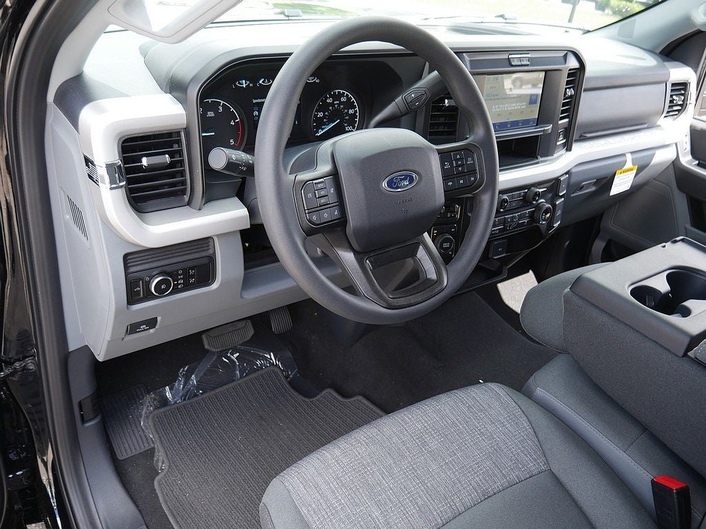 2026 Ford F-350SD XLT CREW 4WD